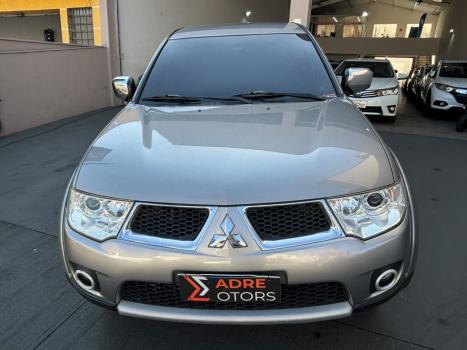 MITSUBISHI L 200 Triton 3.2 16V HPE 4X4 CABINE DUPLA TURBO DIESEL INTERCOOLER AUTOM�TICO, Foto 7