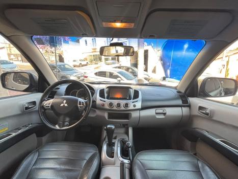 MITSUBISHI L 200 Triton 3.2 16V HPE 4X4 CABINE DUPLA TURBO DIESEL INTERCOOLER AUTOM�TICO, Foto 13