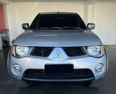 MITSUBISHI L 200 Triton 3.5 V6 HPE 4X4 FLEX CABINE DUPLA AUTOM�TICO, Foto 5