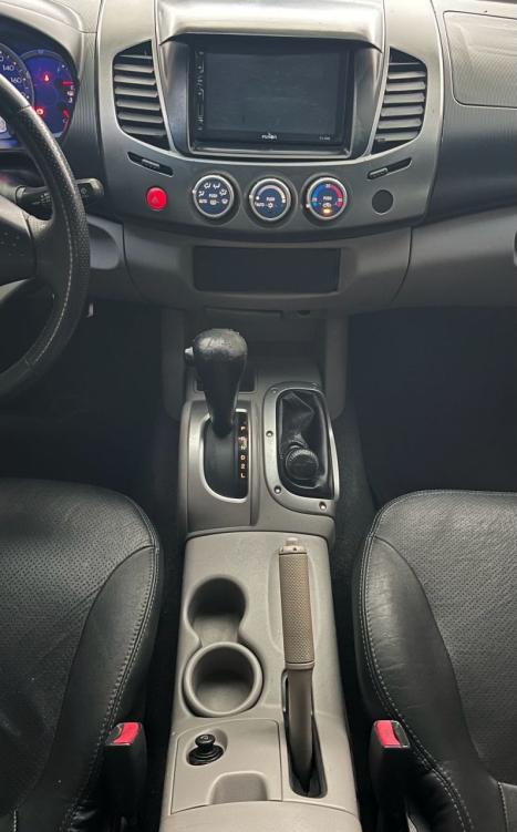 MITSUBISHI L 200 Triton 3.5 V6 HPE 4X4 FLEX CABINE DUPLA AUTOM�TICO, Foto 16