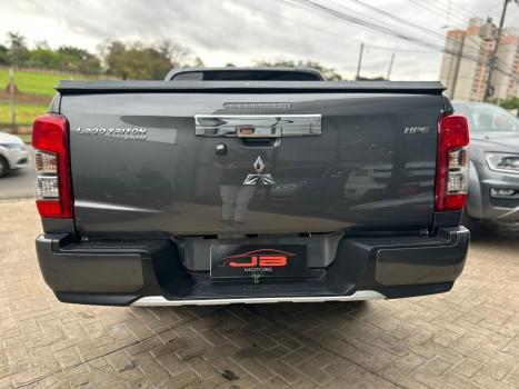 MITSUBISHI L 200 Triton 2.4 16V SPORT GL CABINE DUPLA TURBO DIESEL, Foto 2