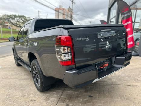 MITSUBISHI L 200 Triton 2.4 16V SPORT GL CABINE DUPLA TURBO DIESEL, Foto 5