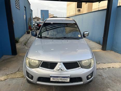 MITSUBISHI L 200 Triton 3.5 V6 HPE 4X4 FLEX CABINE DUPLA AUTOM�TICO, Foto 2