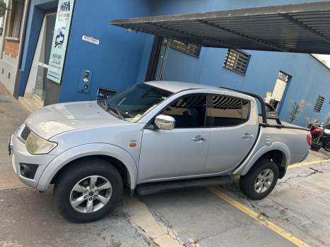 MITSUBISHI L 200 Triton 3.5 V6 HPE 4X4 FLEX CABINE DUPLA AUTOM�TICO, Foto 4