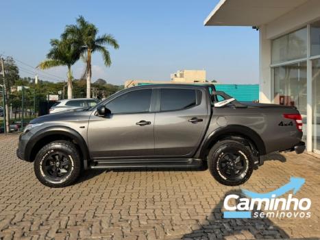 MITSUBISHI L 200 Triton 2.4 16V FLEX GLX 4X4 OUTDOOR CABINE DUPLA, Foto 8