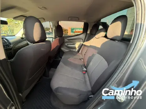 MITSUBISHI L 200 Triton 2.4 16V FLEX GLX 4X4 OUTDOOR CABINE DUPLA, Foto 9