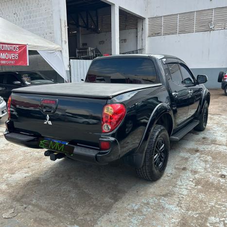 MITSUBISHI L 200 Triton 3.2 16V HPE 4X4 CABINE DUPLA TURBO DIESEL INTERCOOLER AUTOMÁTICO, Foto 3