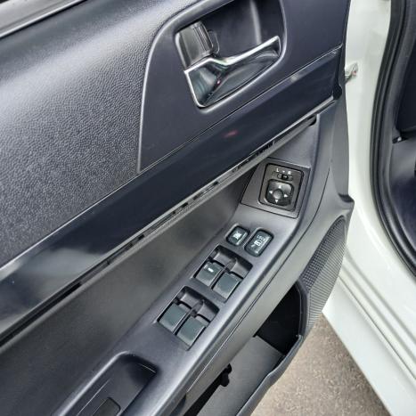 MITSUBISHI Lancer 2.0 16V 4P AUTOMÁTICO CVT, Foto 12