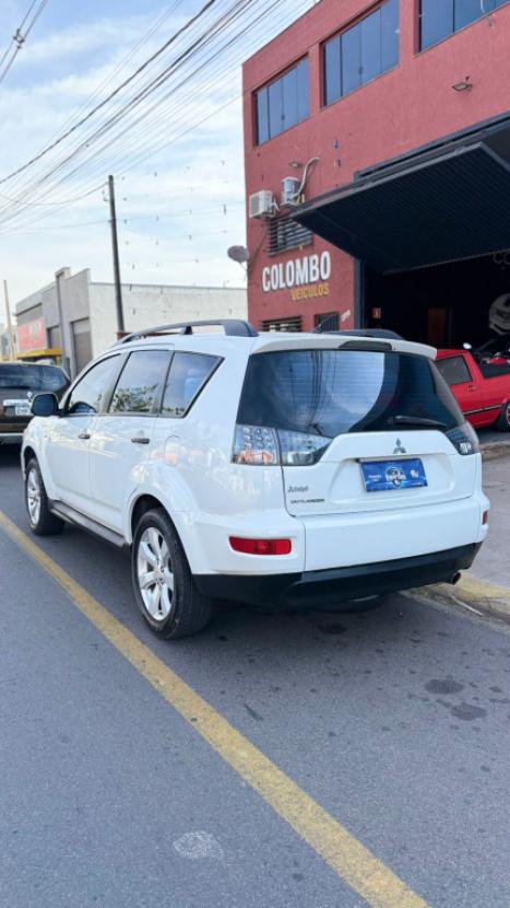 MITSUBISHI Outlander 2.0 16V 4P HPE AUTOMTICO, Foto 3