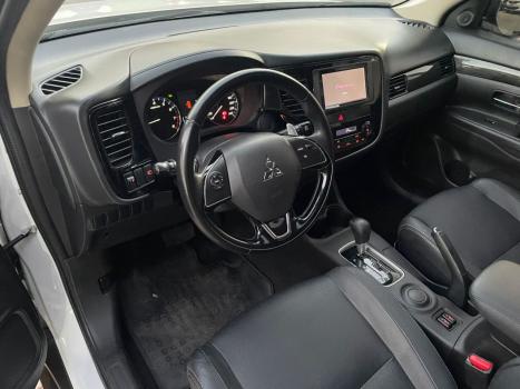 MITSUBISHI Outlander 2.0 16V 4P AUTOMTICO, Foto 7