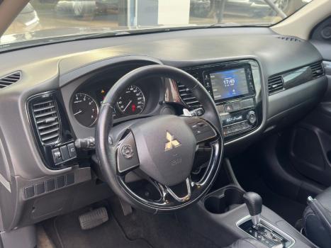 MITSUBISHI Outlander 2.0 16V 4P AUTOM�TICO, Foto 8
