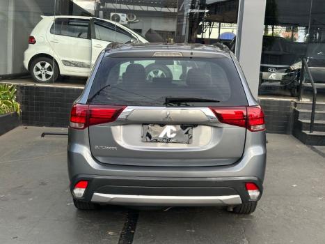 MITSUBISHI Outlander 2.0 16V 4P AUTOM�TICO, Foto 4