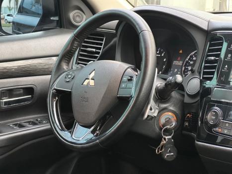 MITSUBISHI Outlander 2.0 16V 4P AUTOM�TICO, Foto 9