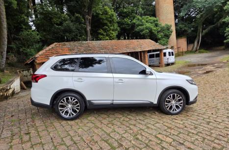 MITSUBISHI Outlander 2.0 16V 4P AUTOM�TICO, Foto 6