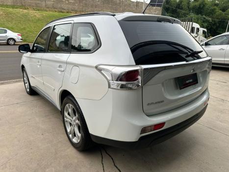 MITSUBISHI Outlander 2.0 16V 4P AUTOM�TICO, Foto 5