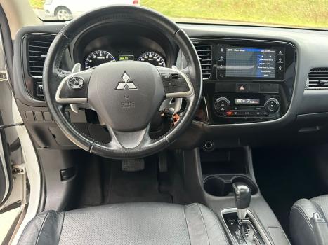 MITSUBISHI Outlander 2.0 16V 4P AUTOM�TICO, Foto 10