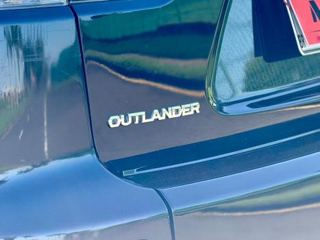 MITSUBISHI Outlander 2.0 16V 4P AUTOM�TICO, Foto 9