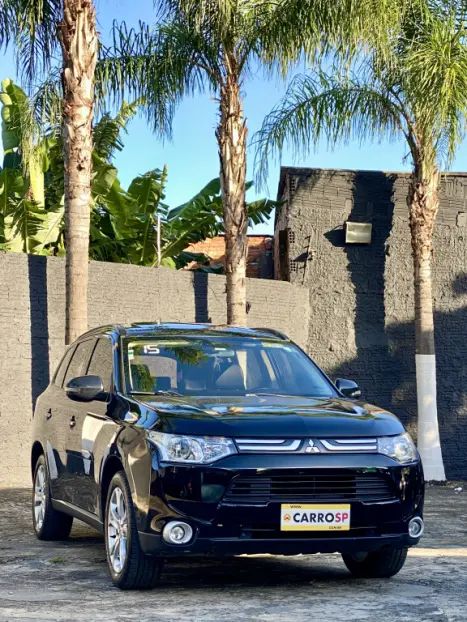 MITSUBISHI Outlander 2.0 16V 4P AUTOM�TICO, Foto 20