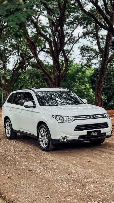 MITSUBISHI Outlander 2.0 16V 4P AUTOM�TICO, Foto 2