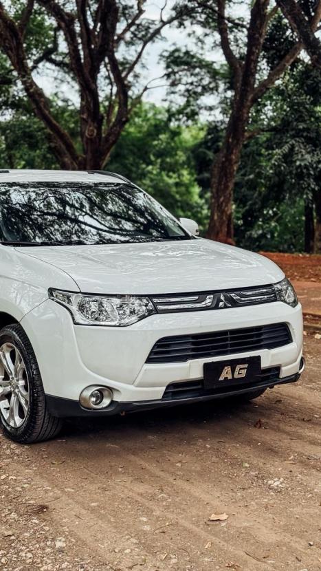 MITSUBISHI Outlander 2.0 16V 4P AUTOM�TICO, Foto 3