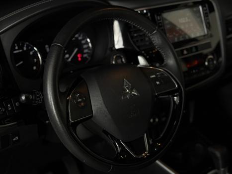 MITSUBISHI Outlander Sport 2.0 16V 4P MIVEC FLEX HPE AUTOM�TICO, Foto 4