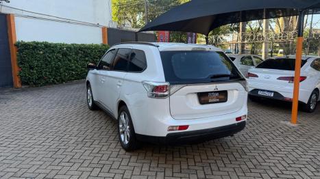MITSUBISHI Outlander 2.0 16V 4P AUTOM�TICO, Foto 3