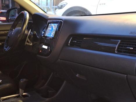 MITSUBISHI Outlander 2.2 16V 4P 4X4 DIESEL AUTOM�TICO, Foto 11