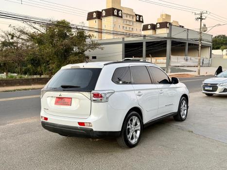 MITSUBISHI Outlander 2.0 16V 4P AUTOM�TICO, Foto 5