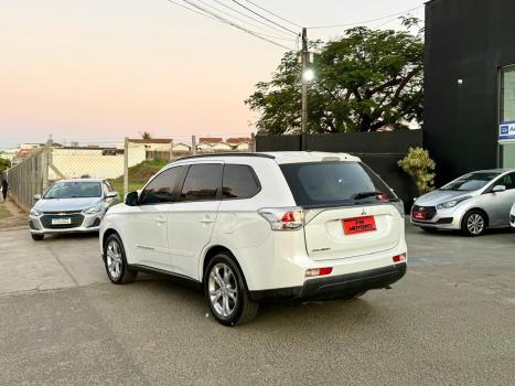 MITSUBISHI Outlander 2.0 16V 4P AUTOM�TICO, Foto 7