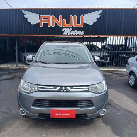 MITSUBISHI Outlander 2.0 16V 4P AUTOMÁTICO, Foto 3