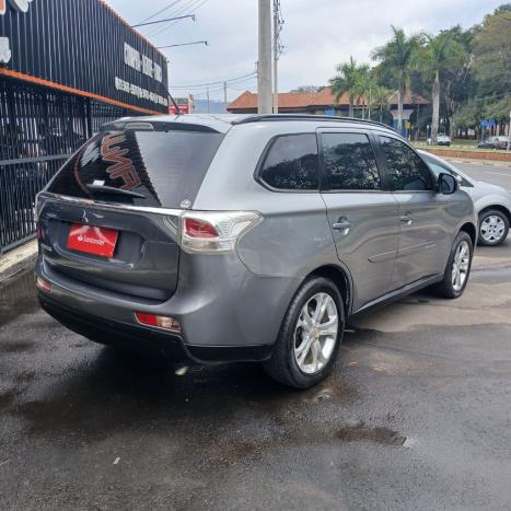 MITSUBISHI Outlander 2.0 16V 4P AUTOMÁTICO, Foto 5