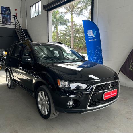 MITSUBISHI Outlander 3.0 V6 24V 4P 4X4 AUTOM�TICO, Foto 3