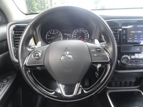 MITSUBISHI Outlander 2.0 16V 4P AUTOMÁTICO, Foto 8