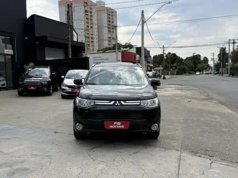 MITSUBISHI Outlander 2.0 16V 4P AUTOMÁTICO, Foto 2