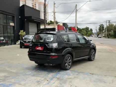 MITSUBISHI Outlander 3.0 V6 24V 4P GT 4X4 AUTOMÁTICO, Foto 8
