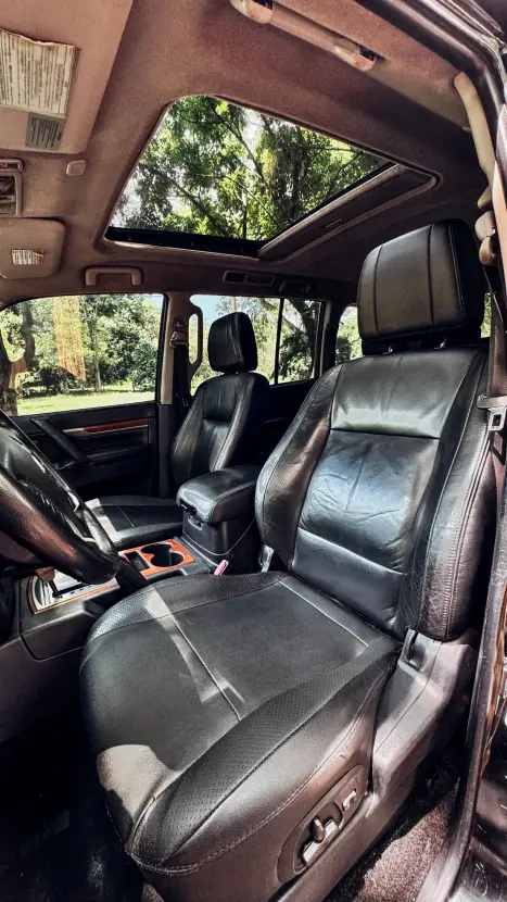 MITSUBISHI Pajero 3.2 16V 4P 4X4 HPE TURBO DIESEL INTERCOOLER AUTOMTICO, Foto 6