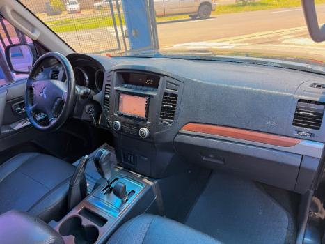 MITSUBISHI Pajero 3.2 16V 4P 4X4 7 LUGARES HPE TURBO DIESEL INTERCOOLER AUTOMTICO, Foto 5