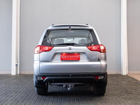 MITSUBISHI Pajero Dakar 3.2 16V 4P HPE 4X4  7 LUGARES TURBO INTECOOLER DIESEL AUTOMTICO, Foto 6