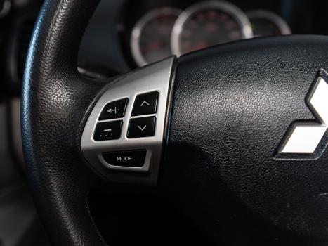 MITSUBISHI Pajero Dakar 3.2 16V 4P HPE 4X4  7 LUGARES TURBO INTECOOLER DIESEL AUTOMTICO, Foto 13