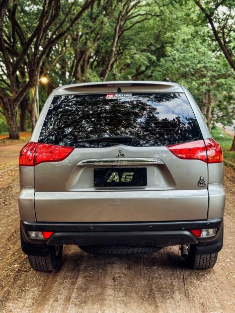 MITSUBISHI Pajero Dakar 3.2 16V 4P HPE 4X4  7 LUGARES TURBO INTECOOLER DIESEL AUTOMTICO, Foto 13