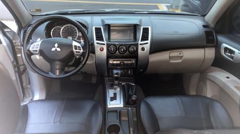 MITSUBISHI Pajero Dakar 3.2 16V 4P HPE S 4X4 TURBO DIESEL INTECOOLER 7 LUGARES AUTOMTICO, Foto 10