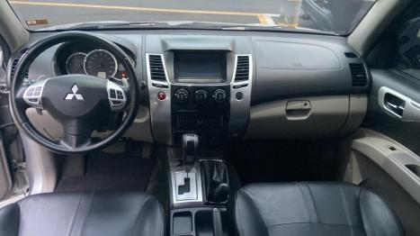 MITSUBISHI Pajero Dakar 3.2 16V 4P HPE 4X4  7 LUGARES TURBO INTECOOLER DIESEL AUTOMTICO, Foto 5