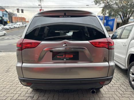 MITSUBISHI Pajero Dakar , Foto 5