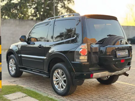 MITSUBISHI Pajero Full 3.8 V6 24V HPE 4X4 AUTOMTICO, Foto 3