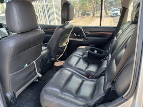 MITSUBISHI Pajero Full 3.2 16V 4P HPE 4X4 TURBO DIESEL AUTOMTICO, Foto 6