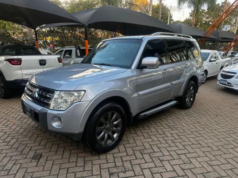 MITSUBISHI Pajero Full 3.2 16V 4P HPE 4X4 TURBO DIESEL INTERCOOLER AUTOM�TICO, Foto 2