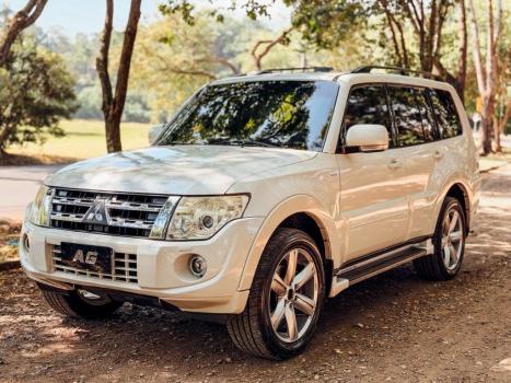 MITSUBISHI Pajero Full 3.8 V6 24V 4P HPE 4X4 AUTOM�TICO, Foto 4