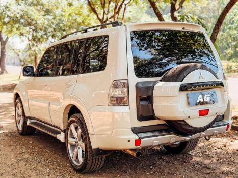 MITSUBISHI Pajero Full 3.8 V6 24V 4P HPE 4X4 AUTOM�TICO, Foto 17
