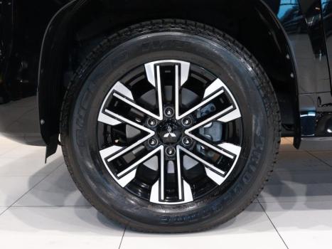 MITSUBISHI Pajero Sport , Foto 9