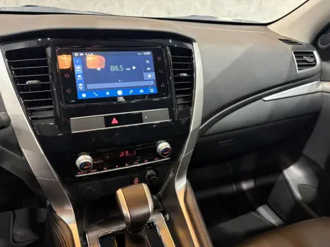 MITSUBISHI Pajero Sport , Foto 15